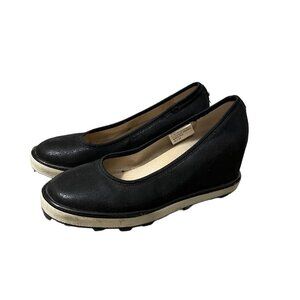 Stuart Weitzman Girls Irridescent Black Ariana Clare Wedge Pumps Size 4